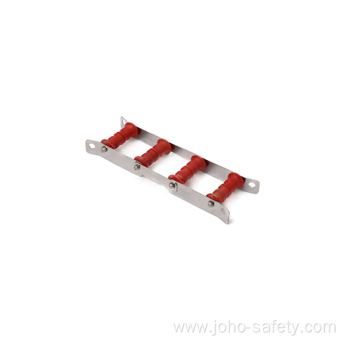 Foldable corner protector for fire fighting